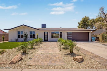 1603 Kerry Ln, Phoenix, AZ 85027