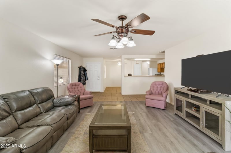 16034 Winchcomb Dr, Surprise, AZ 85379