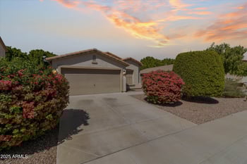16034 Winchcomb Dr, Surprise, AZ 85379