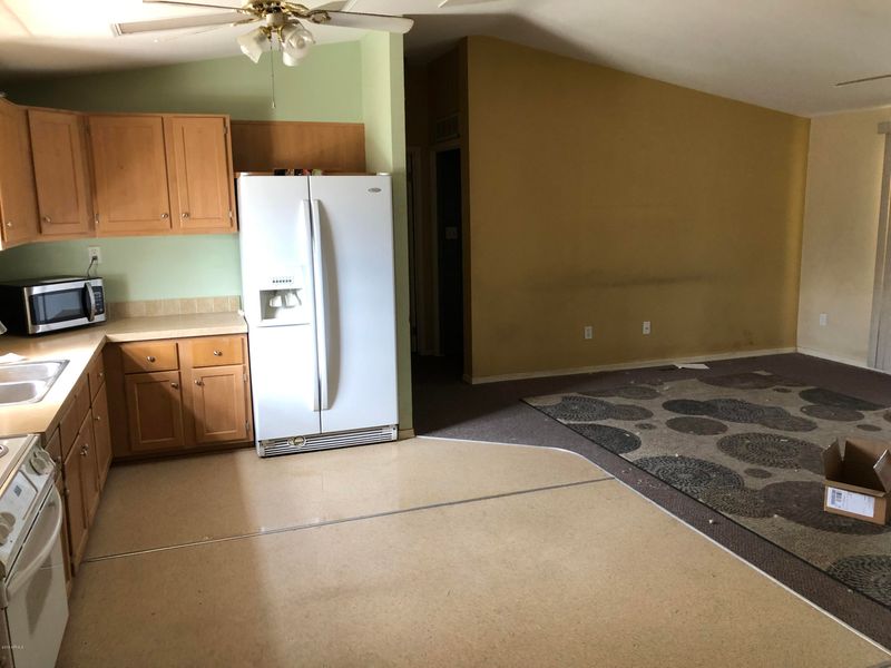 16035 N 70th Ave, Peoria, AZ 85382