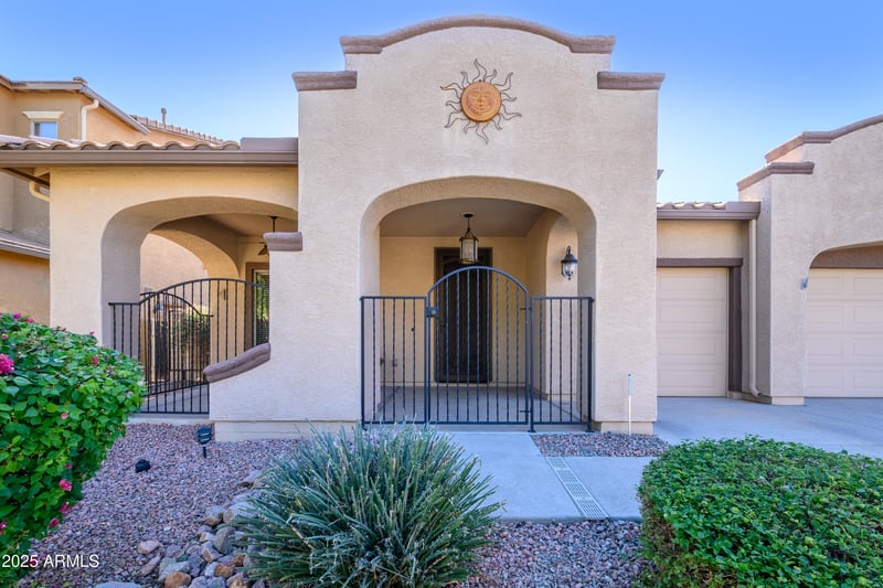 16035 Clinton St, Surprise, AZ 85379