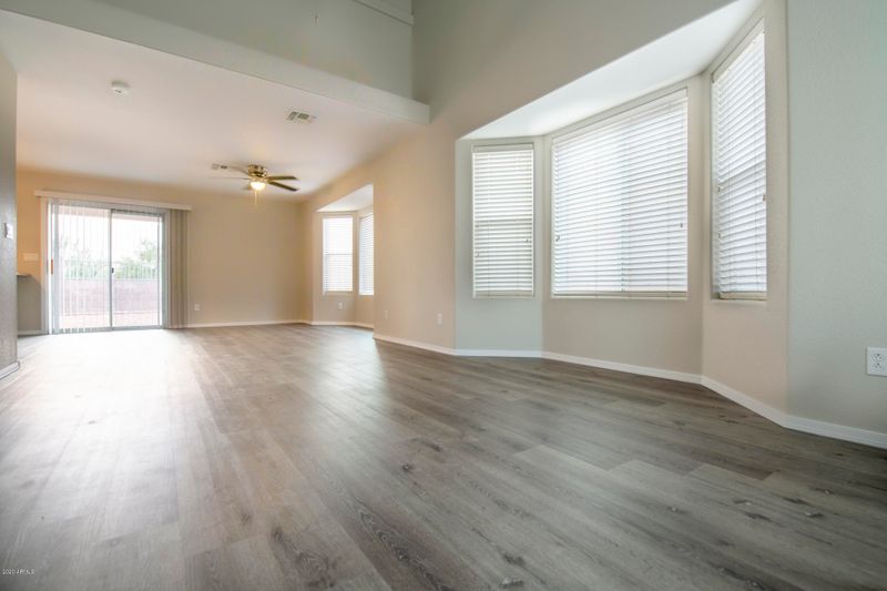 16036 N 11th Ave #1038, Phoenix, AZ 85023