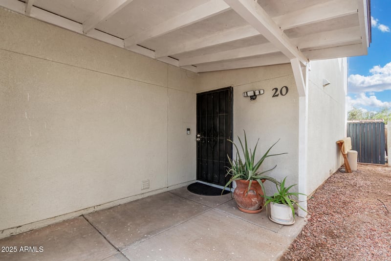 16041 31st St #20, Phoenix, AZ 85032