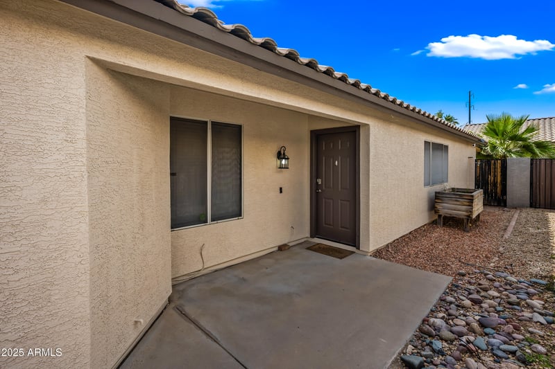 16044 41st Pl, Phoenix, AZ 85048