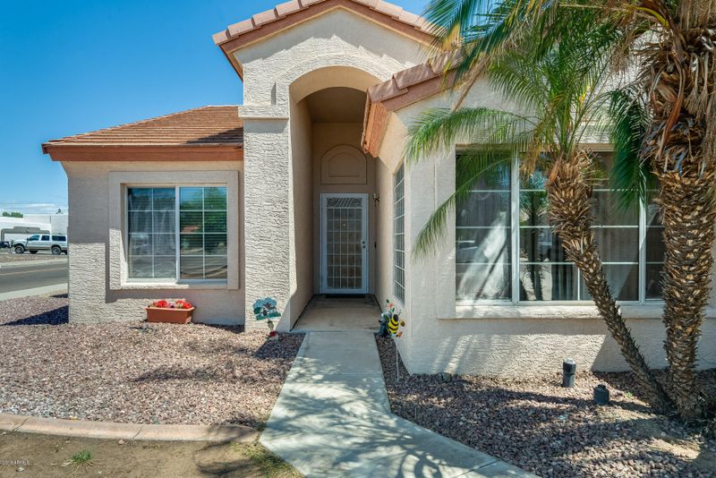 16047 N 35th Dr, Phoenix, AZ 85053
