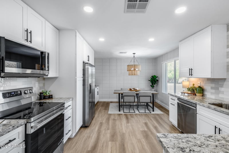 1605 Broadmor Dr, Tempe, AZ 85282