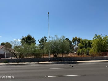 1605 E Chandler Blvd #26, Chandler, AZ 85225