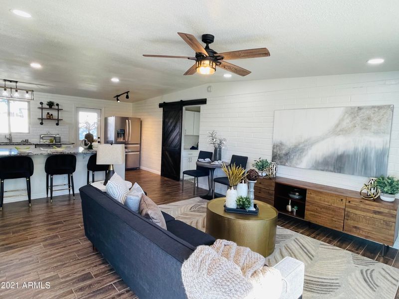 1605 S Farmer Ave, Tempe, AZ 85281