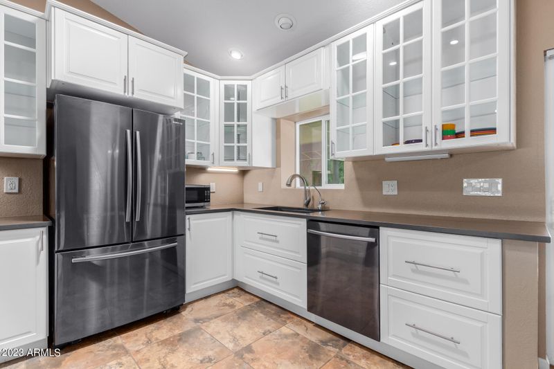 1605 W Hononegh Dr, Phoenix, AZ 85027