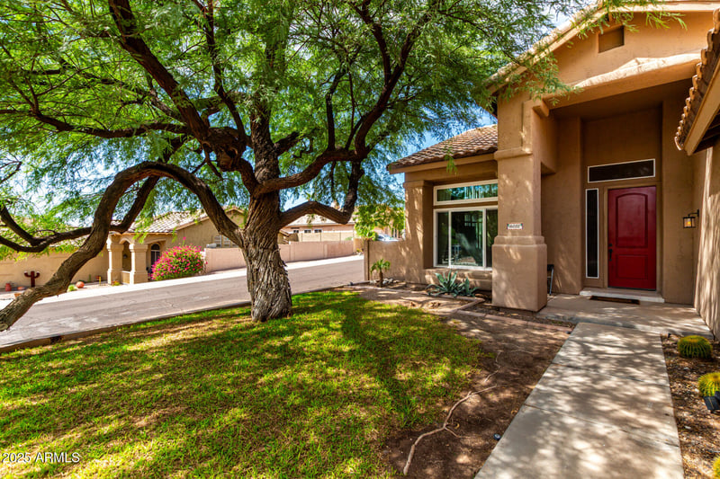 16052 24th Pl, Phoenix, AZ 85048