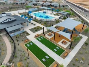 16052 Honeysuckle Dr, Surprise, AZ 85387