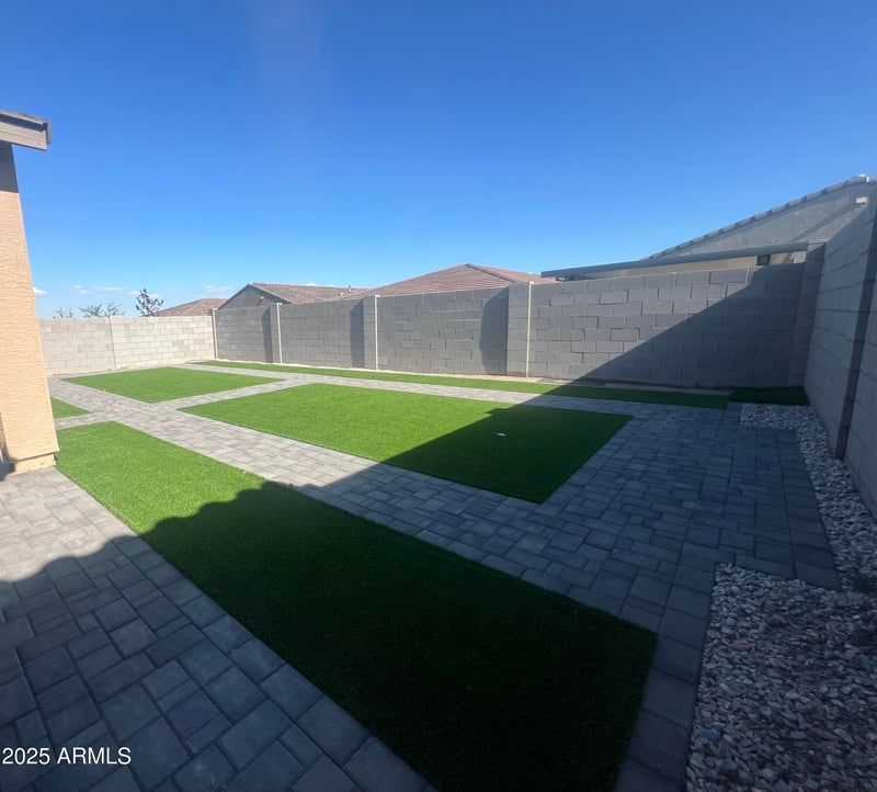 16059 El Cortez Pl, Surprise, AZ 85387
