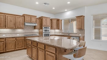 1606 Silentcove Ln, Phoenix, AZ 85085