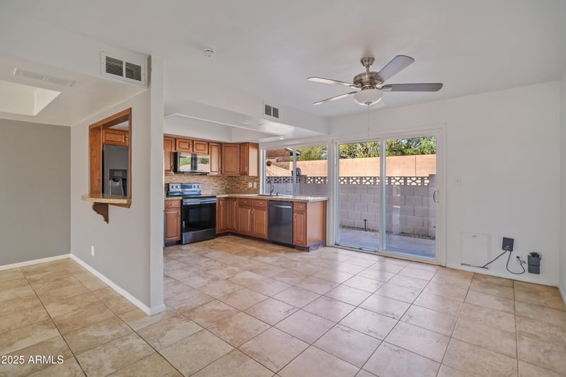 16061 26th Cir, Phoenix, AZ 85023