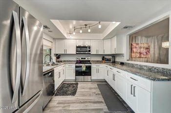 16063 26th Ave, Phoenix, AZ 85023