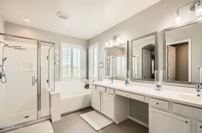 16064 Soft Wind Dr, Surprise, AZ 85387