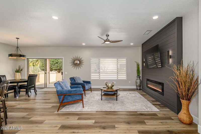 16068 Glendora Ct, Surprise, AZ 85374