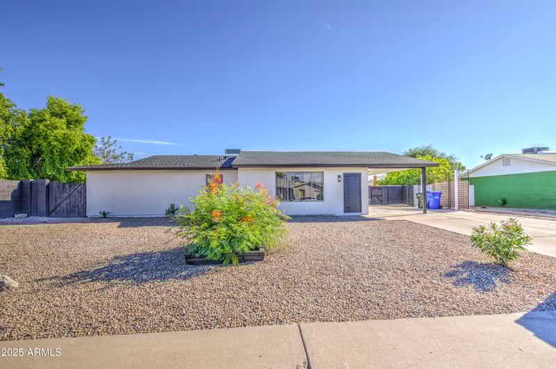 1607 Rockwood Dr, Phoenix, AZ 85027