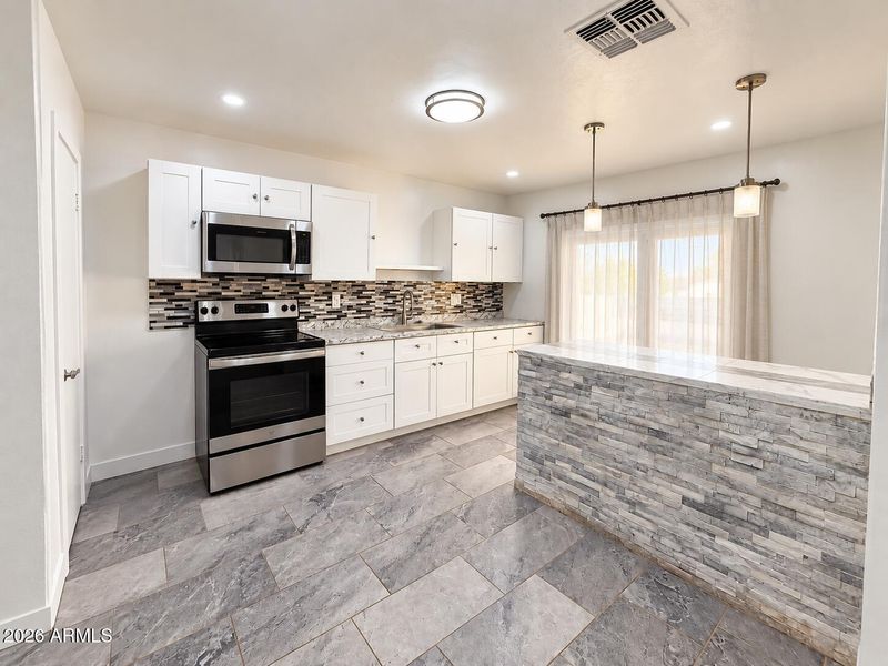 1607 S 6th St, Phoenix, AZ 85004