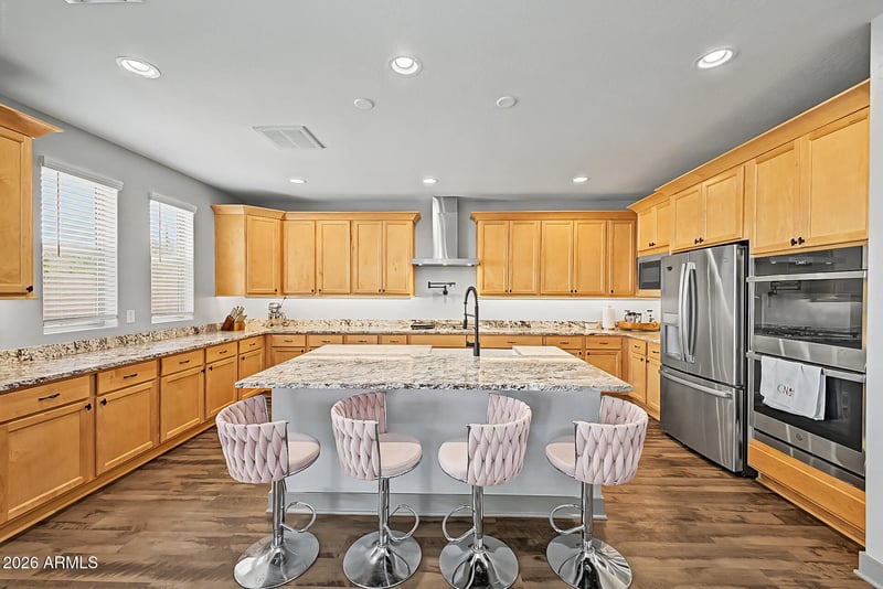 16076 Soft Wind Dr, Surprise, AZ 85387