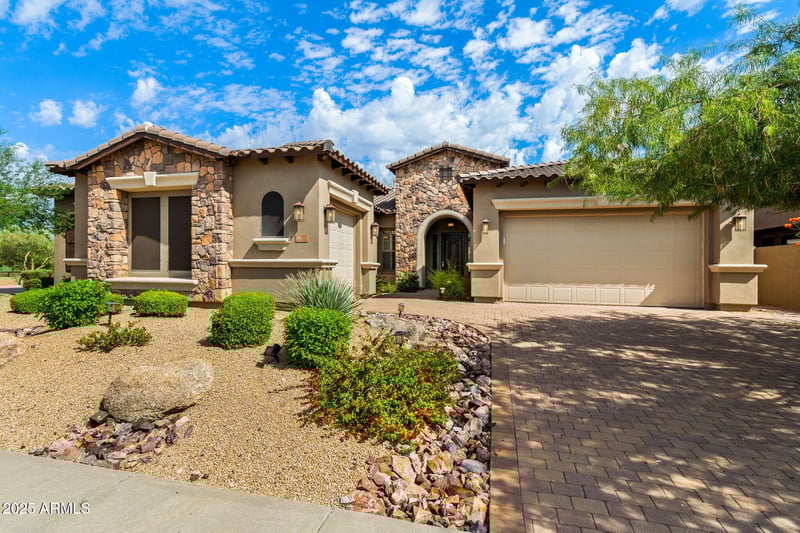 1608 Calle De Pompas --, Phoenix, AZ 85085