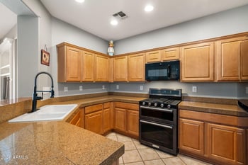 1608 Kuralt Dr, Anthem, AZ 85086