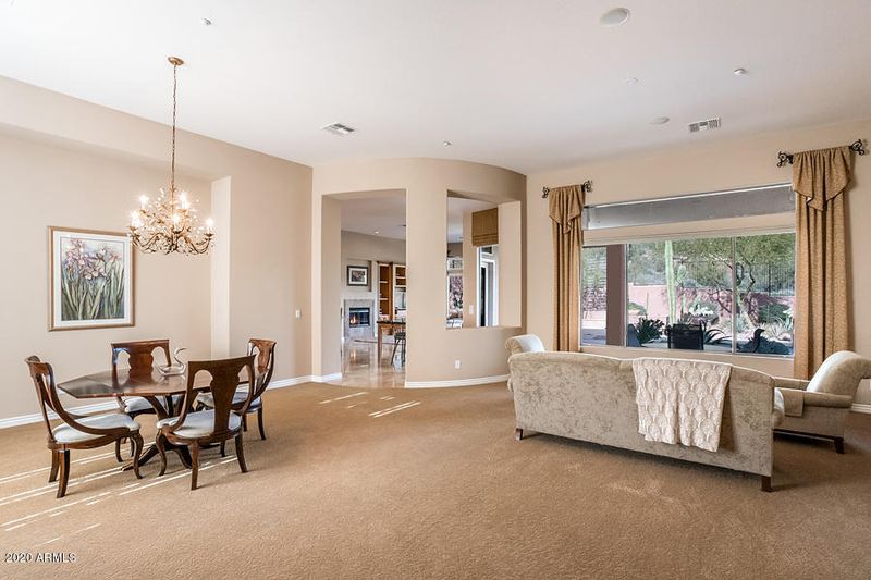 1608 W Silver Pine Dr, Phoenix, AZ 85086