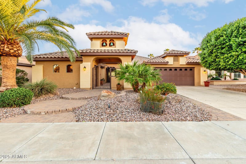 16081 Piccadilly Rd, Goodyear, AZ 85395