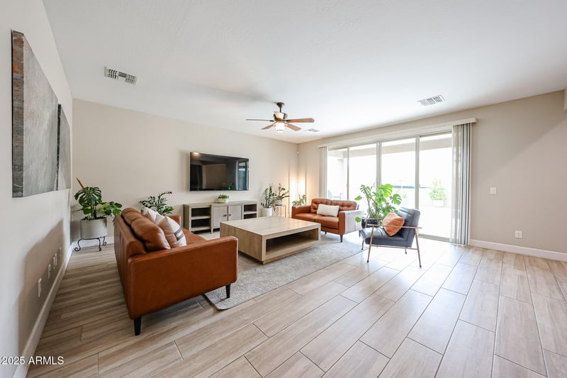 16083 Laurel Ln, Surprise, AZ 85379