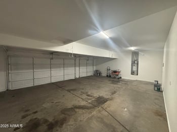 16086 Jefferson St, Goodyear, AZ 85338