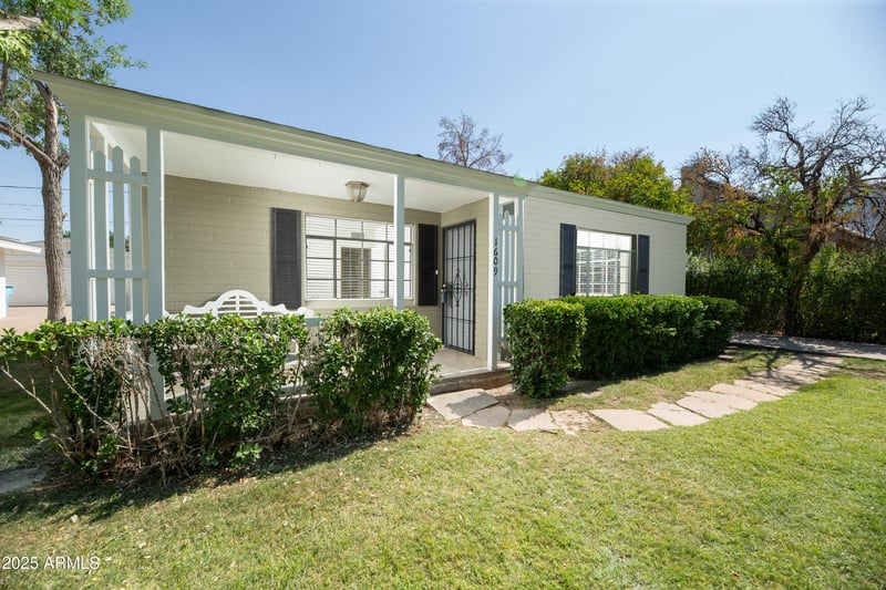 1609 Lewis Ave, Phoenix, AZ 85007