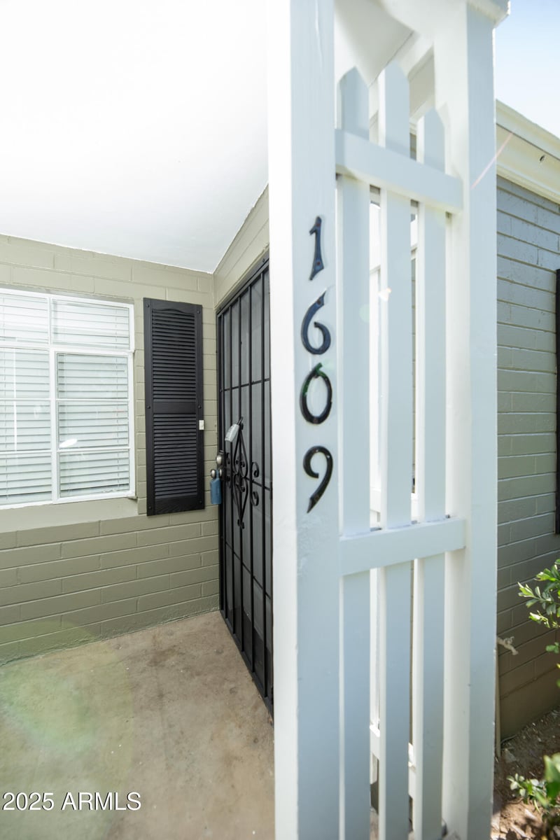 1609 Lewis Ave, Phoenix, AZ 85007