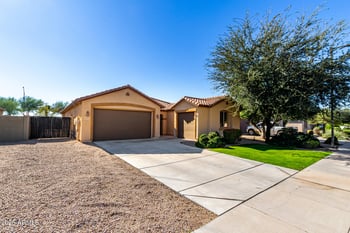 16093 Almeria Rd, Goodyear, AZ 85395