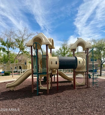 161 Campbell Ct, Gilbert, AZ 85233