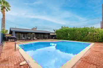 161 Erie St, Chandler, AZ 85225