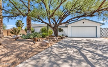 161 W 15th Ave, Apache Junction, AZ 85120