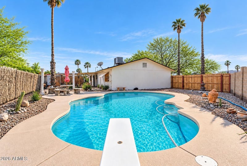 161 W 15th Ave, Apache Junction, AZ 85120