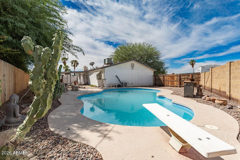 161 W 15th Ave, Apache Junction, AZ 85120