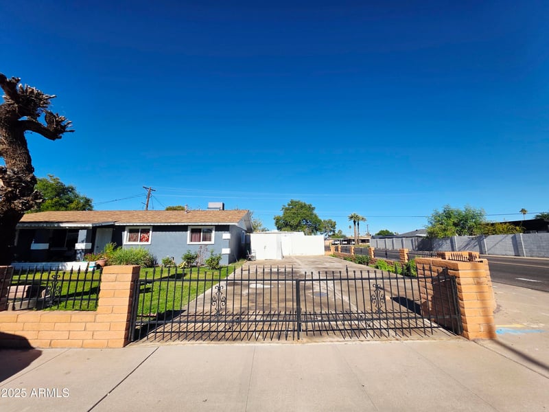 1610 7th Ave, Mesa, AZ 85202