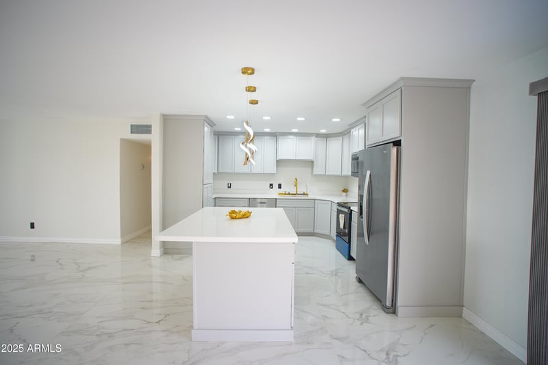 1610 Dunlap Ave, Phoenix, AZ 85021