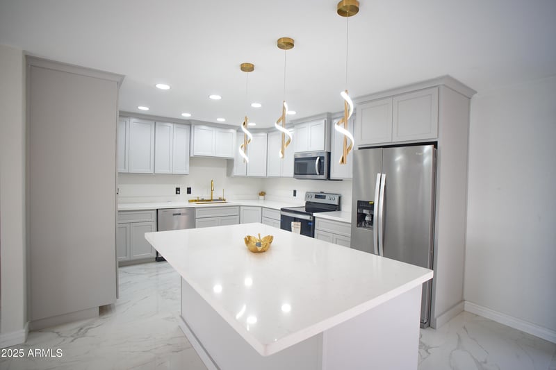 1610 Dunlap Ave, Phoenix, AZ 85021