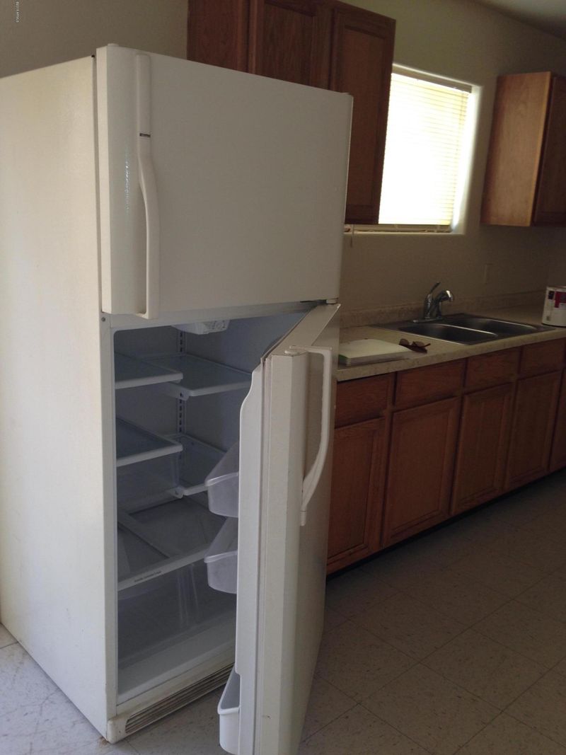 1610 E Wier Ave, Phoenix, AZ 85040