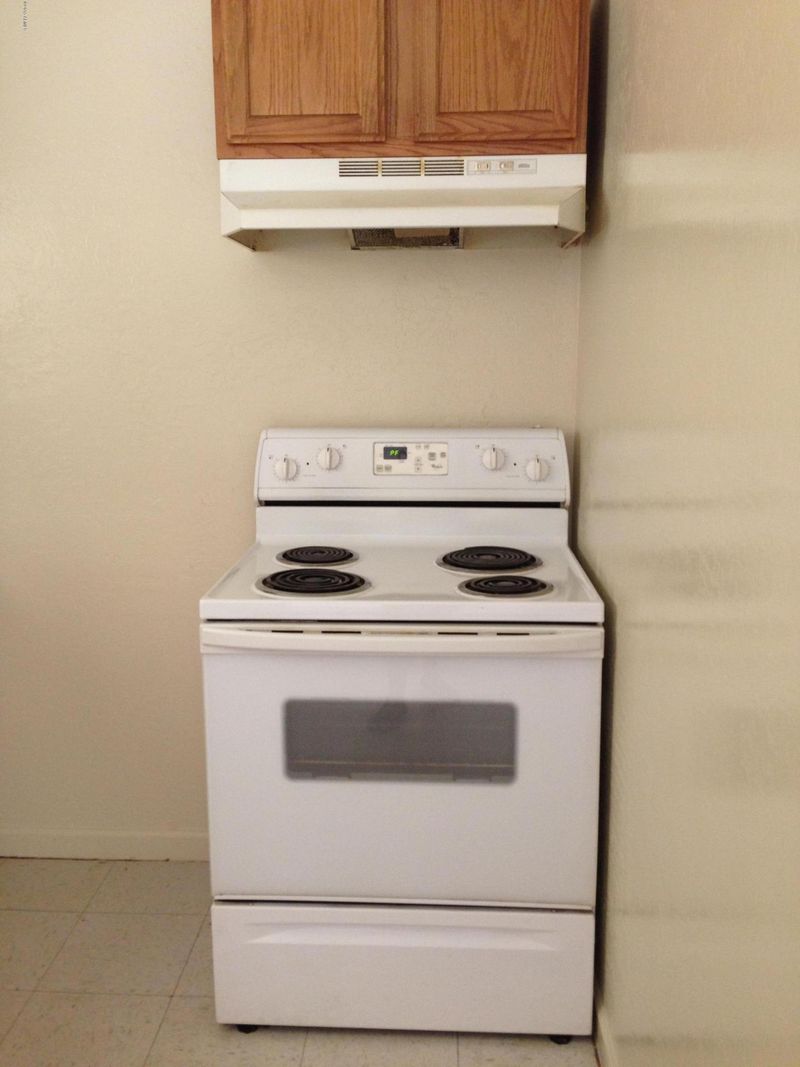1610 E Wier Ave, Phoenix, AZ 85040