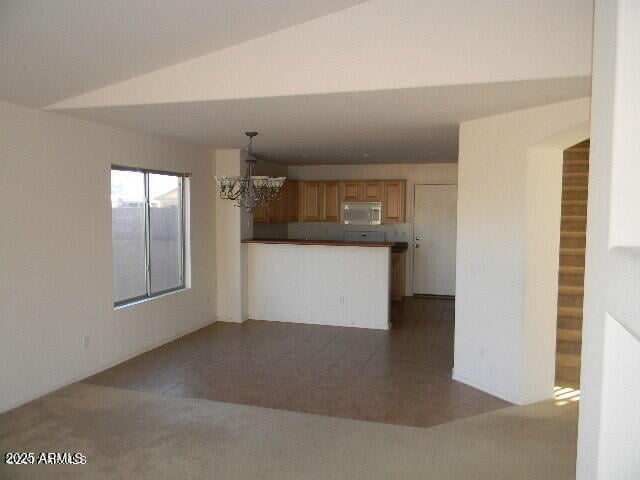 1610 Prospector Way, San Tan Valley, AZ 85144