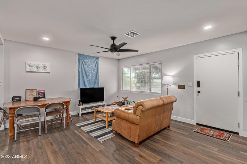 1610 College Ave, Tempe, AZ 85281
