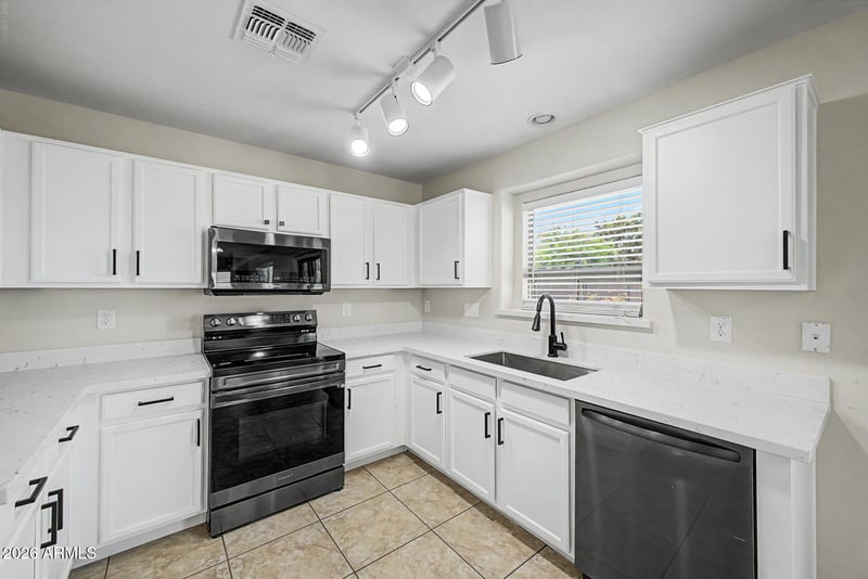 1610 San Tan Hills Dr, San Tan Valley, AZ 85144