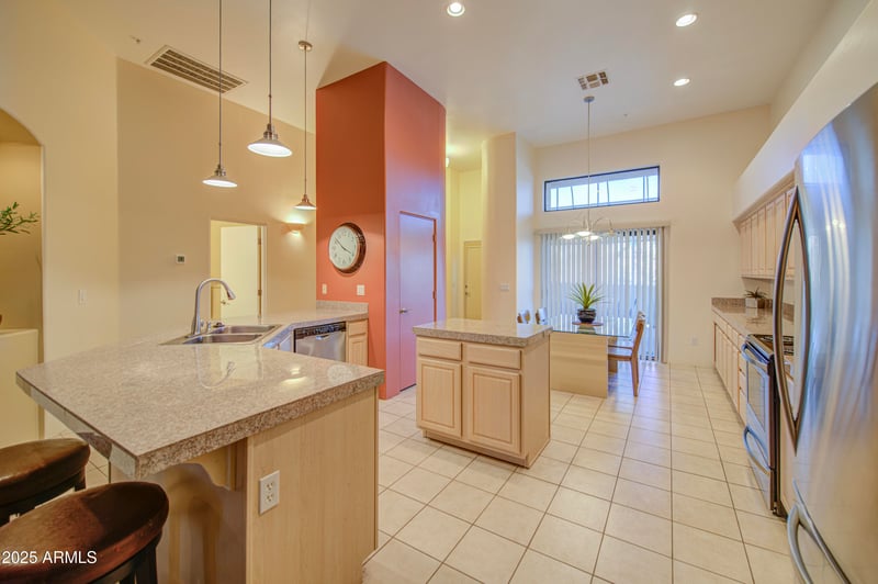 16107 Emerald Dr #206, Fountain Hills, AZ 85268