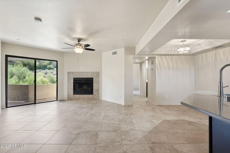 16108 E Emerald Dr #206, Fountain Hills, AZ 85268