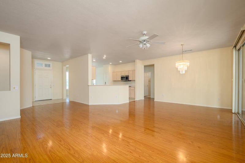 16108 Quail Creek Ln, Surprise, AZ 85374