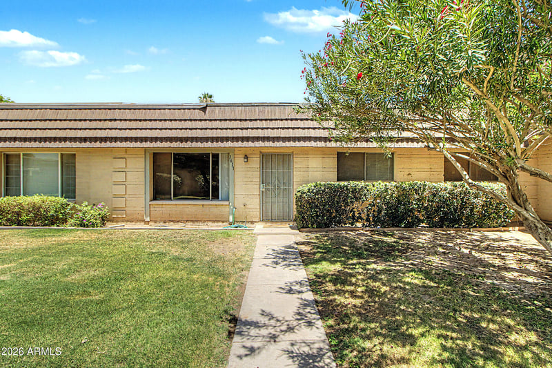 1611 E Newport Dr, Tempe, AZ 85282